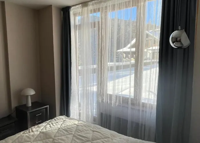 Hills Boro Boro 35m2 *